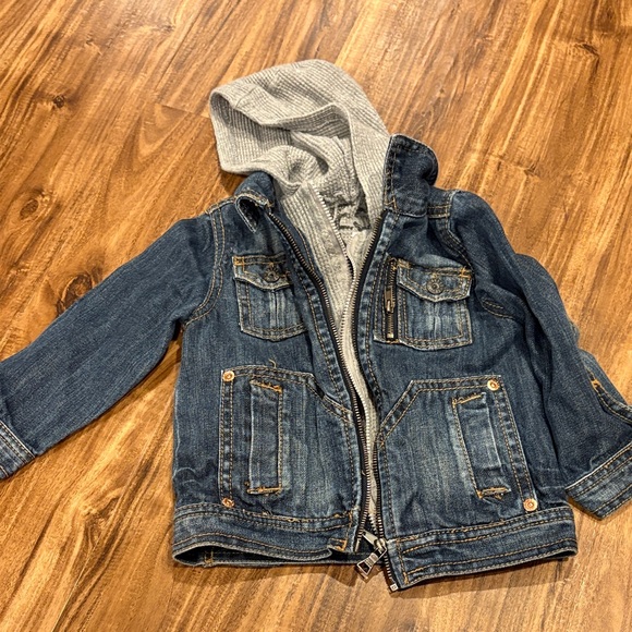 Puma Kids Navy and White Jogger Set with Guess Jean Jacket - Picture 4 of 11